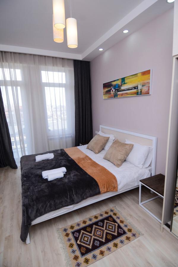 B-Lax Apartment Tiflis Dış mekan fotoğraf