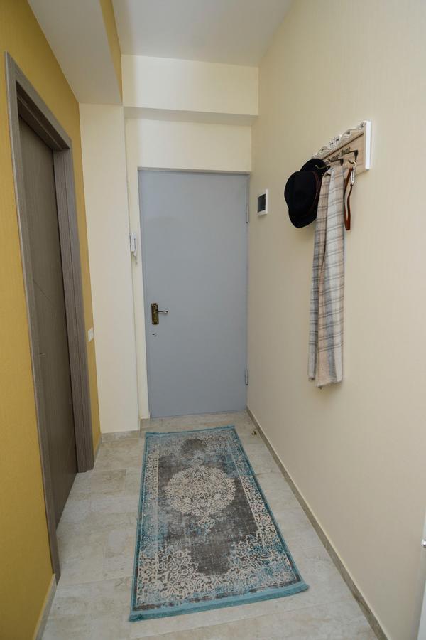 B-Lax Apartment Tiflis Dış mekan fotoğraf