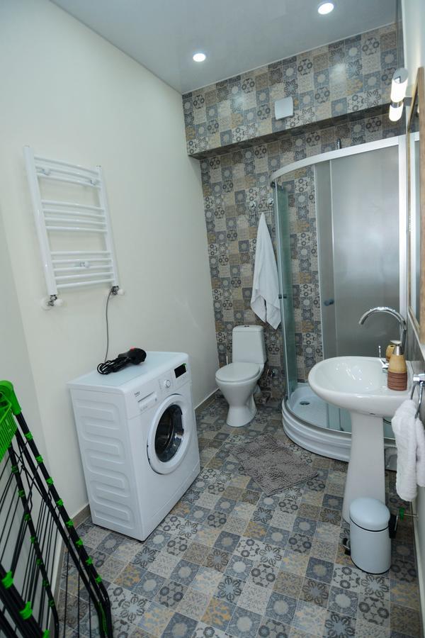 B-Lax Apartment Tiflis Dış mekan fotoğraf